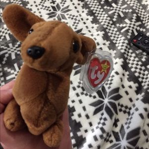 Ty beanie babiesWeenie Dog Rare HTFmint condition